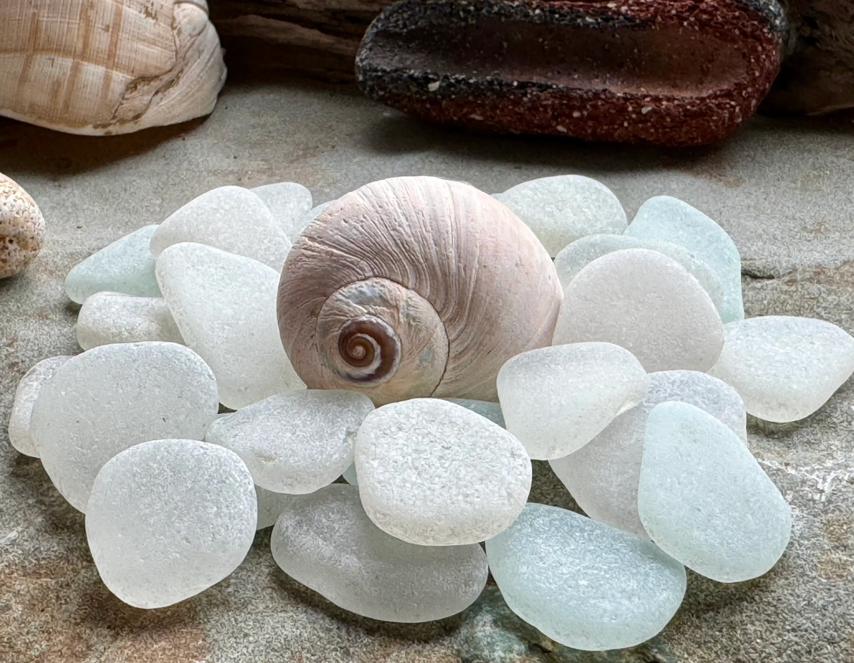White Sea Glass Set of 12 – Genuine Beach Glass 2–3 cm – Jewelry Making & Craft Supply (B104)
