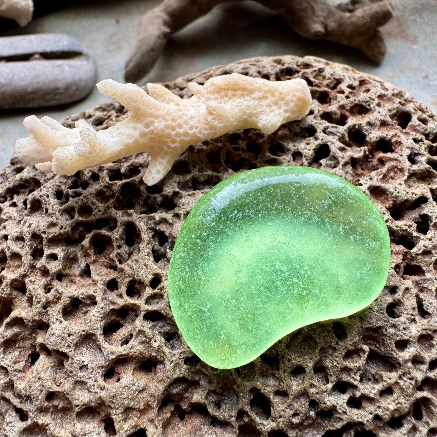 Large Bright Green Sea Glass B2990– Genuine Surf-Tumbled Beach Find for Jewelry Making