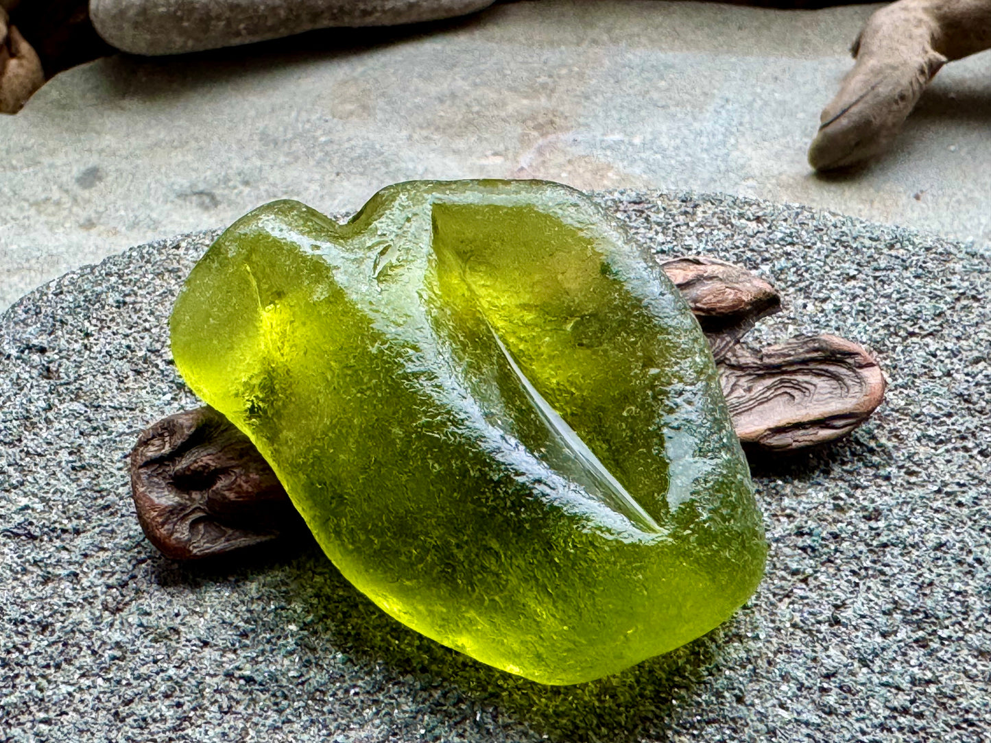 Rare Olive Green Sea Glass Bottle Lip A2590 – Large Genuine Beach Found Sea Glass, Jewelry Supply, Collectors Piece