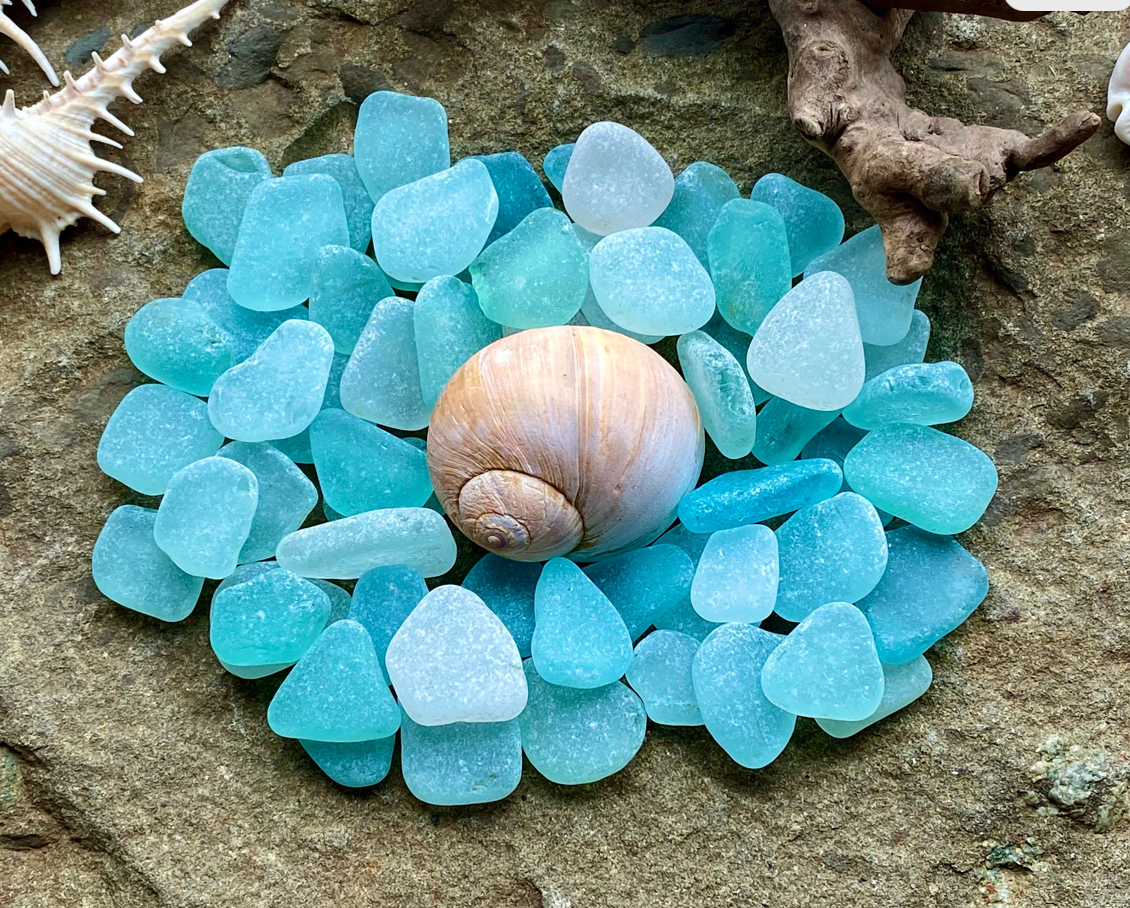 Tiny Aqua Sea Glass Set of 12 – Genuine Beach Glass 0.5–1.5 cm – Micro Sea Glass for Jewelry, Resin & Mosaic Craft (B020)