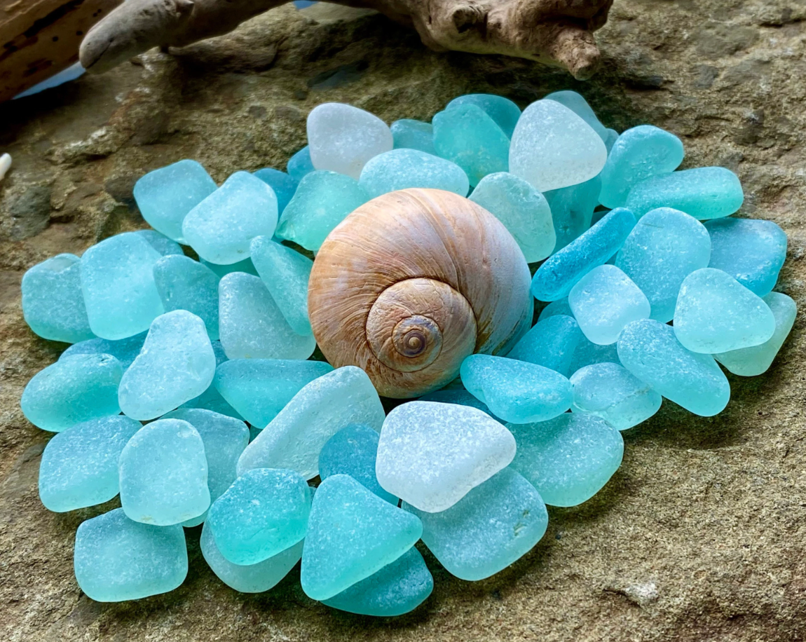 Tiny Aqua Sea Glass Set of 12 – Genuine Beach Glass 0.5–1.5 cm – Micro Sea Glass for Jewelry, Resin & Mosaic Craft (B020)