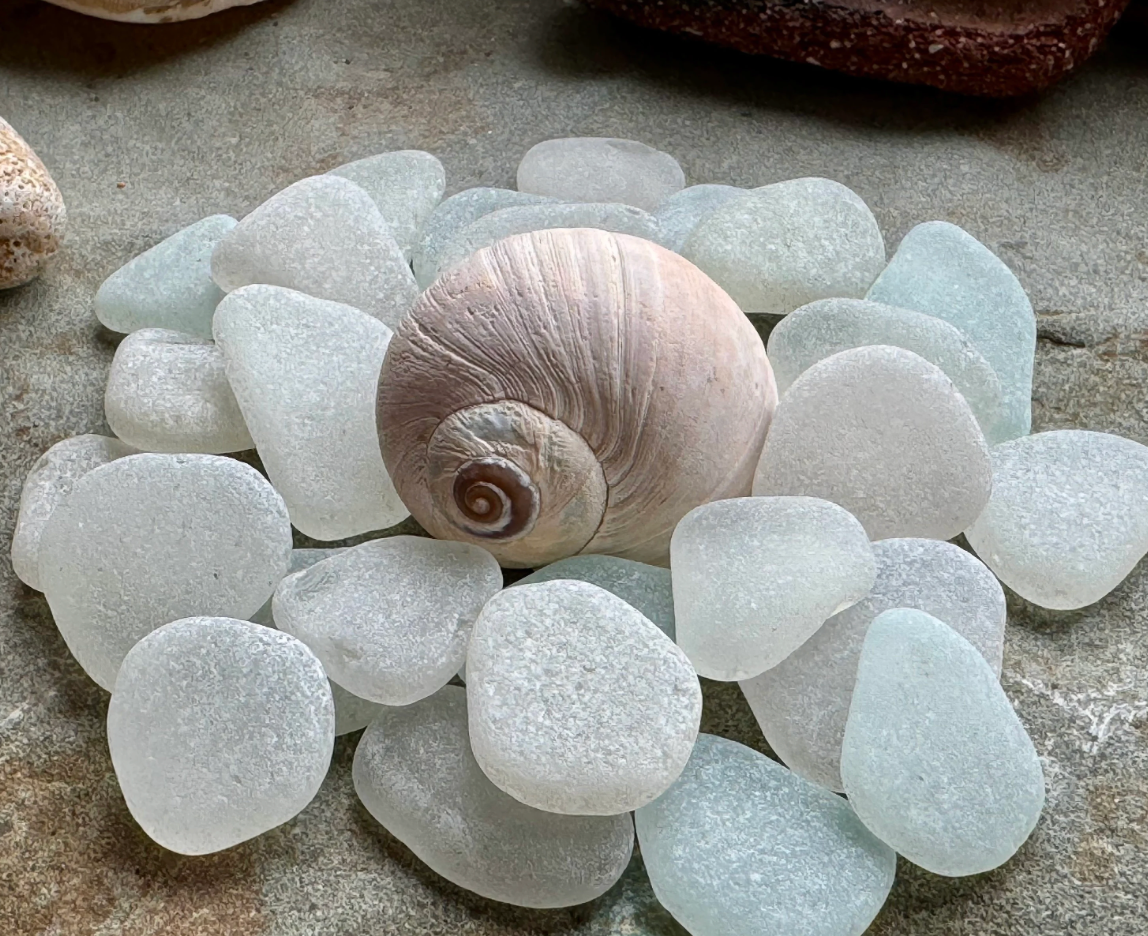 White Sea Glass Set of 12 – Genuine Beach Glass 2–3 cm – Jewelry Making & Craft Supply (B104)