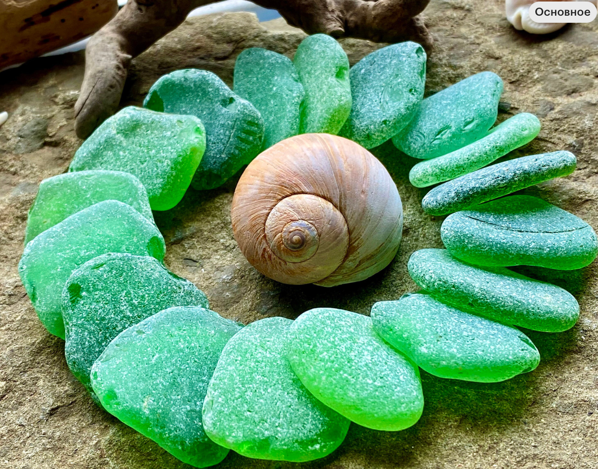 Large Green Sea Glass Set of 12 – Genuine Beach Glass 3–5 cm – Jewelry & Coastal Craft Supplies (B050)
