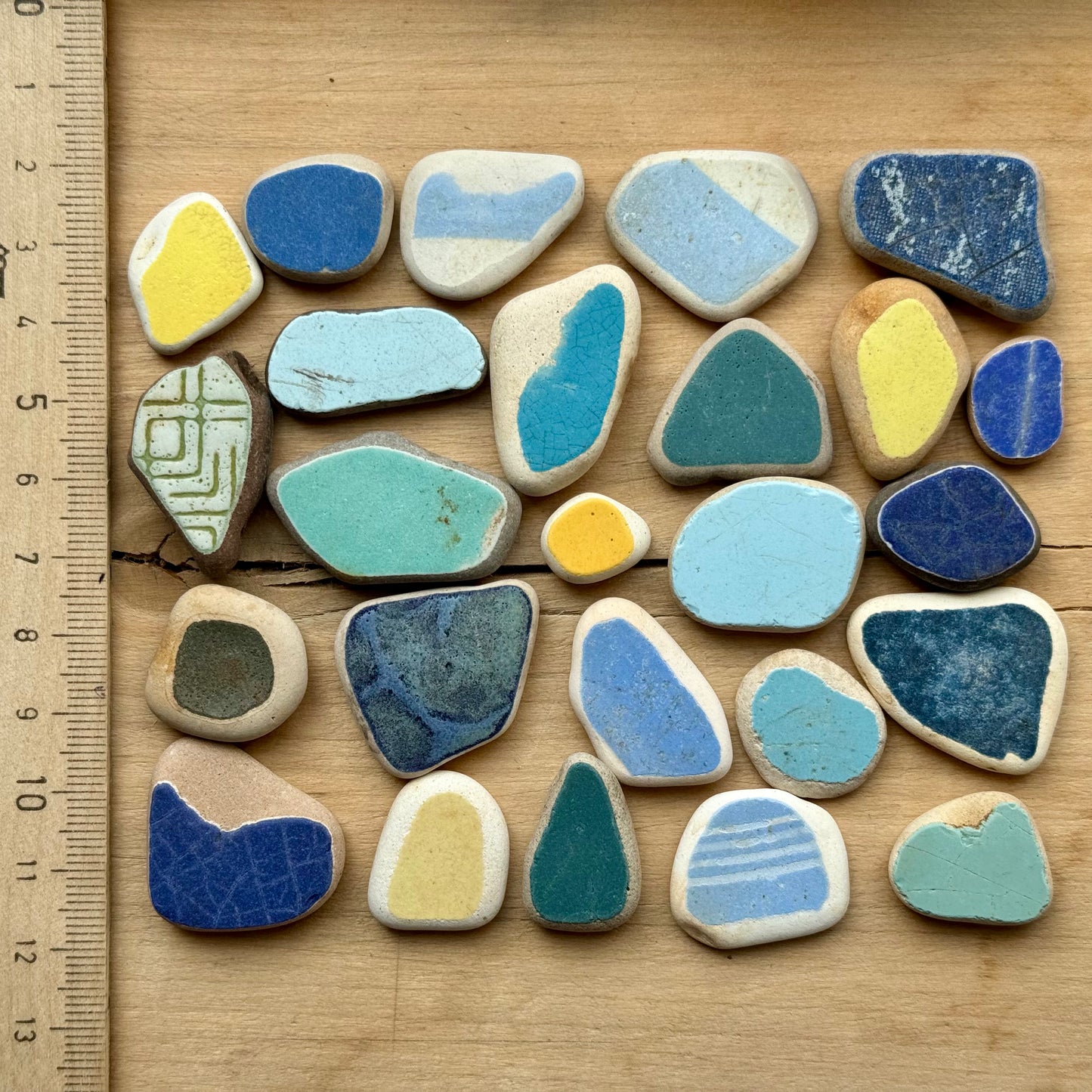 Japanese Sea Pottery & Sea Glass Mix #061 – 25 pcs 80g Authentic Beach Pottery for Jewelry, Mosaic & Crafts