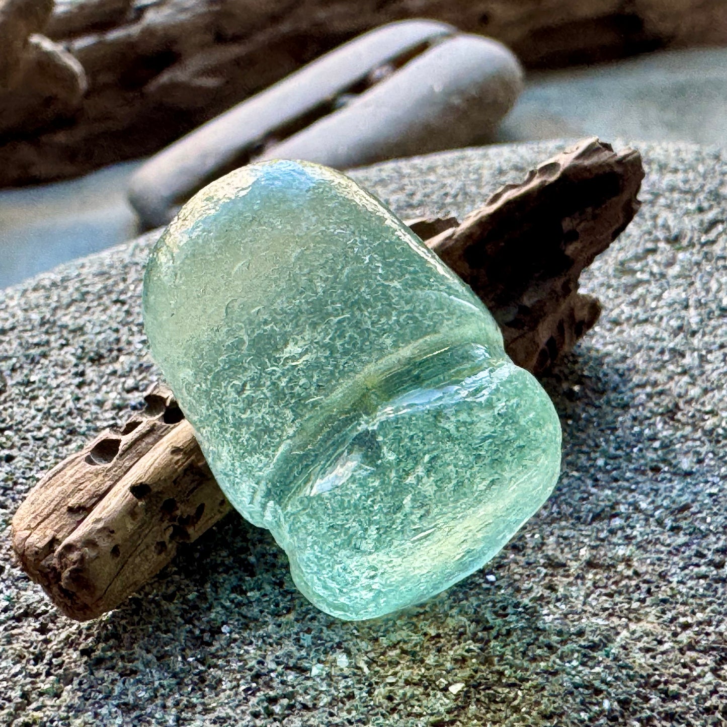 Rare Aqua Sea Stopper A2420 — Genuine Ocean Tumbled