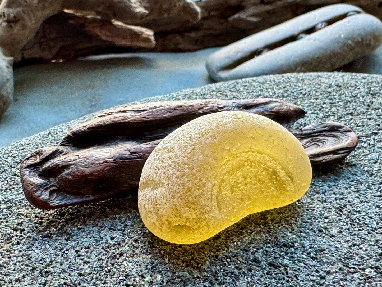 Amber Bottle Base Sea Glass A2423 • Genuine Beach Glass Pendant Piece • Rare Honey Sea Glass Jewelry Supply