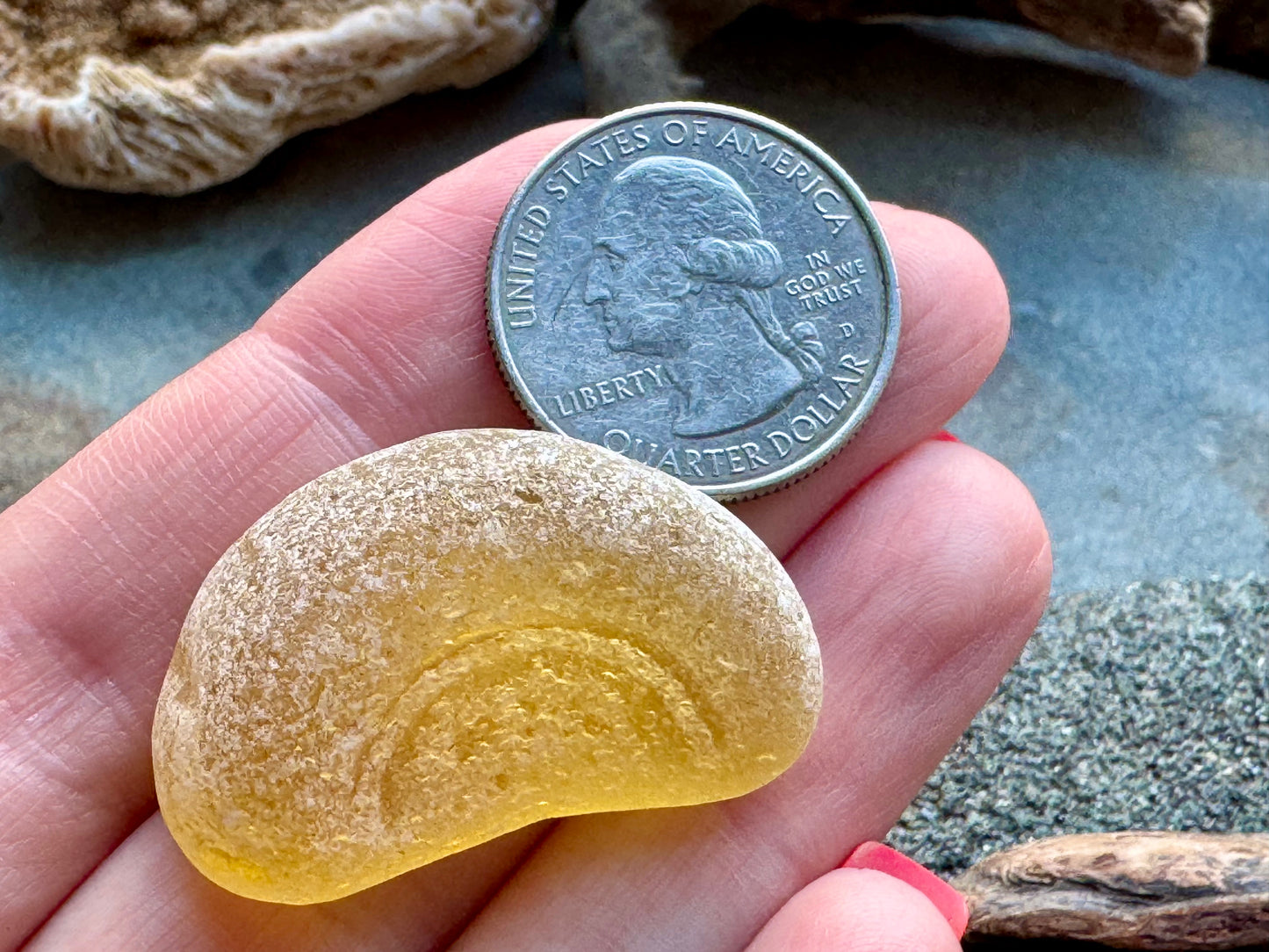 Amber Bottle Base Sea Glass A2423 • Genuine Beach Glass Pendant Piece • Rare Honey Sea Glass Jewelry Supply