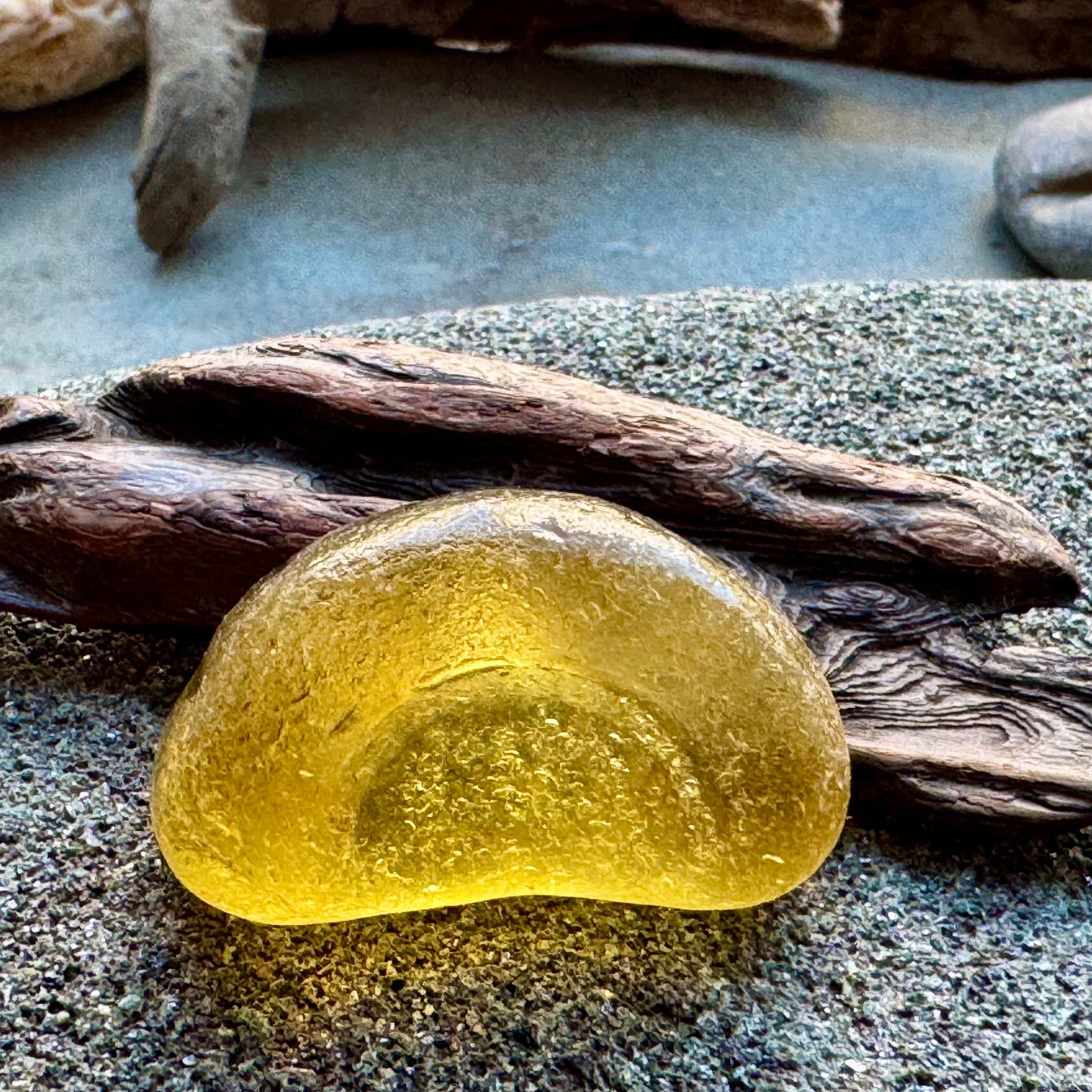 Amber Bottle Base Sea Glass A2423 • Genuine Beach Glass Pendant Piece • Rare Honey Sea Glass Jewelry Supply