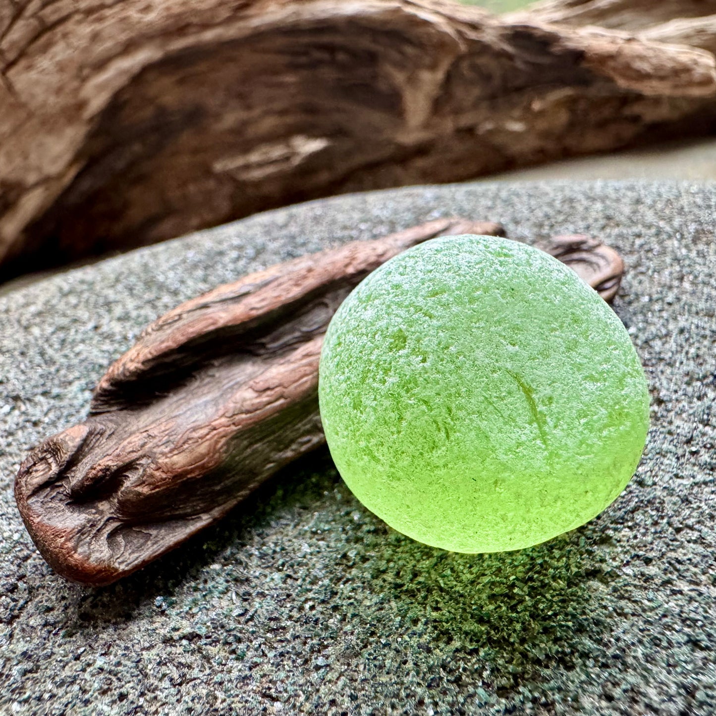Rare Lime Green Sea Glass A2598  – Large Genuine Beach Found Piece – Jewelry / Craft Supply