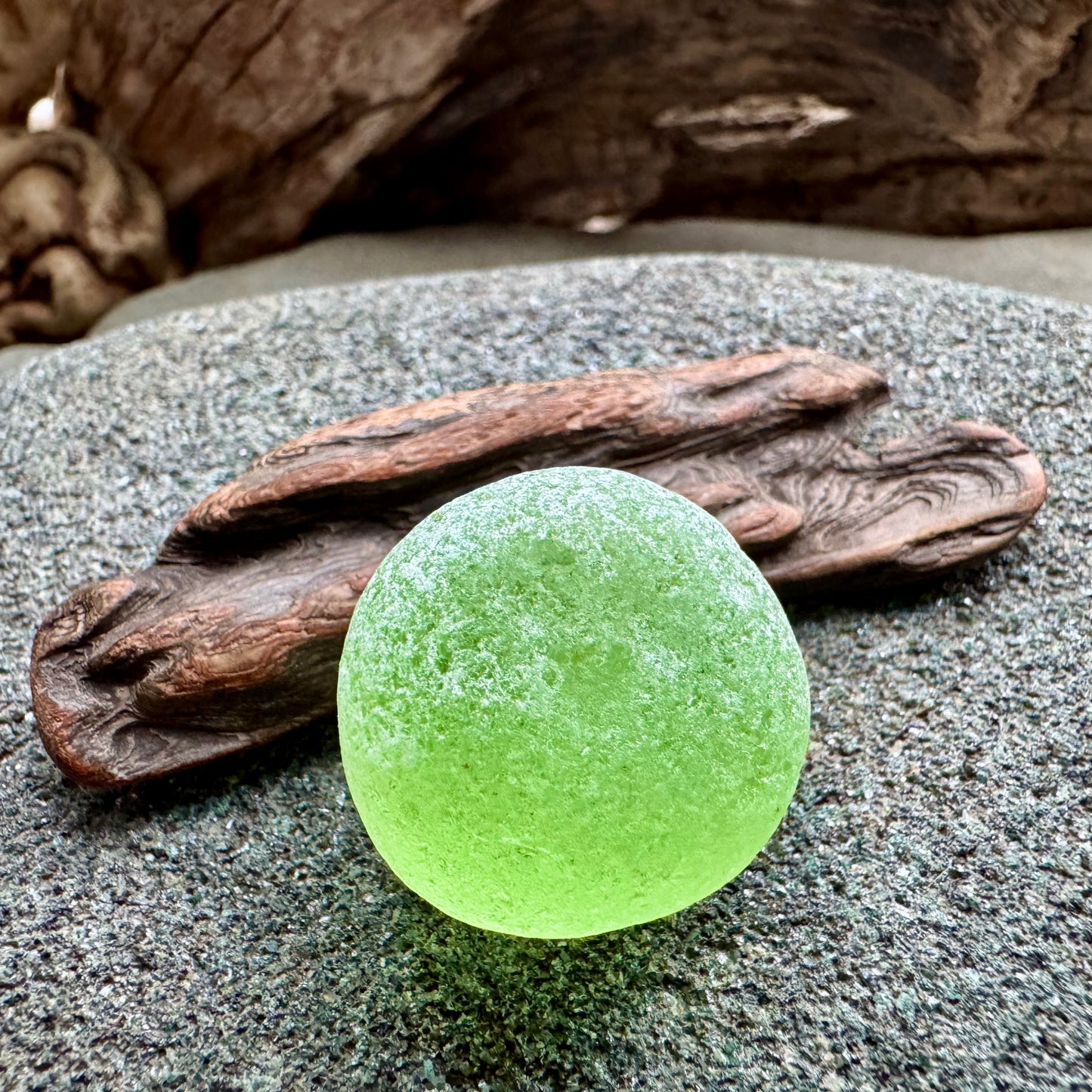 Rare Lime Green Sea Glass A2598  – Large Genuine Beach Found Piece – Jewelry / Craft Supply