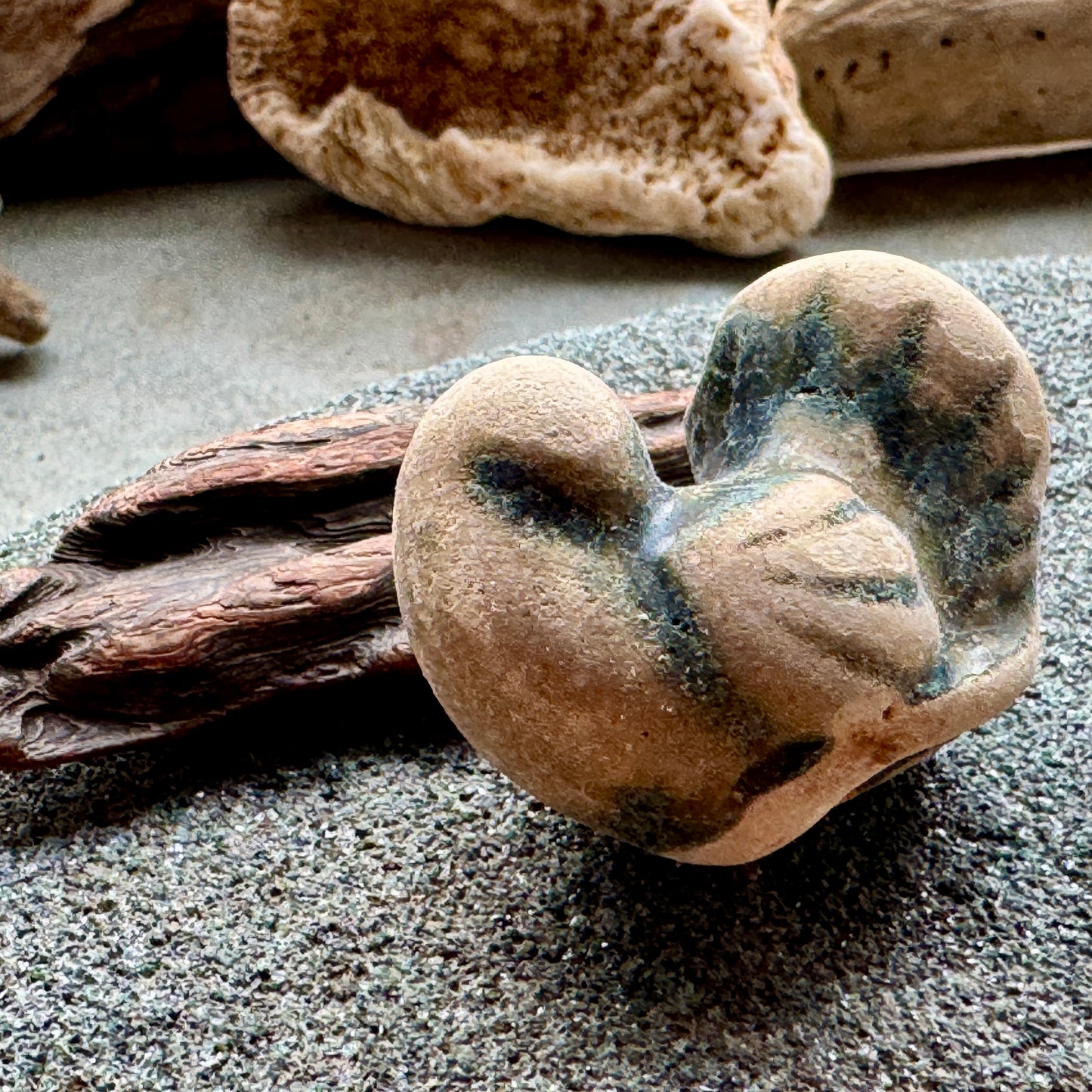 Sea Pottery Bird Figurine – Beach Found Ocean Tumbled Ceramic, Wabi-Sabi Decor, Craft Supply, Sea of Japan A2001