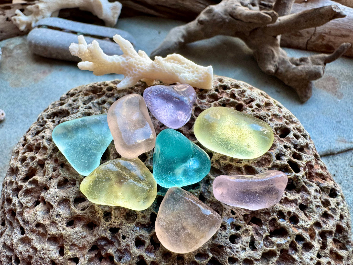 Pastel Mixed Sea Glass Pieces B2974 – Genuine Beach Glass for Jewelry Making (8 pcs)
